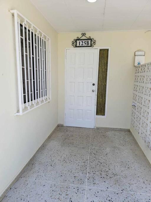 Welcome To Our Cozy Apartment! Βίλλεμσταντ Εξωτερικό φωτογραφία